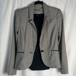 White House Black Market Houndstooth Blazer‎